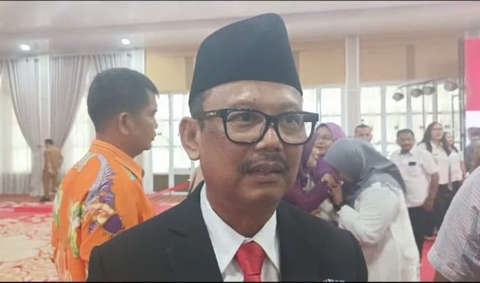 jabat_pelaksana_tugas_bupati_simalungun_zonny_waldi_kita_fokus_pilkada_yang_lain_sudah_biasa