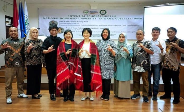 jadi_tamu_di_unimed_universitas_taiwan_buka_peluang_beasiswa