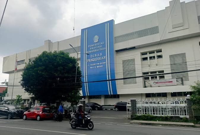 jaga_standar_sdm_disdik_sumut_keluarkan_aturan_tenaga_non_pns