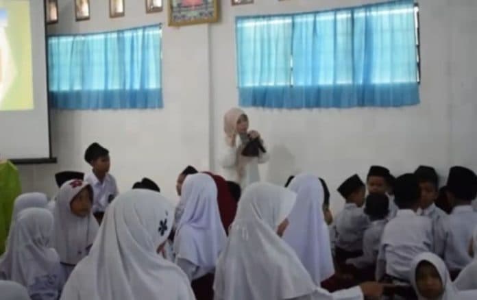 jaga_tumbuh_kembang_anak_cegah_cacingan_jadi_fokus_utama