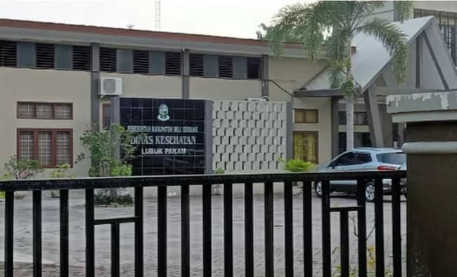 jajaran_pegawai_dinas_kesehatan_deli_serdang_batal_bimtek_ke_yogyakarta