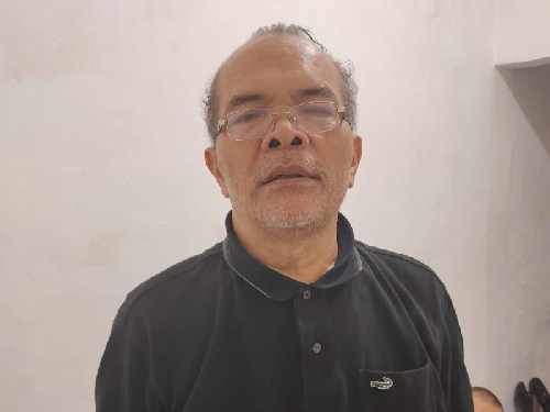 jaksa_teliti_berkas_perkara_ds_tersangka_penadah_kursi_taman_siantar