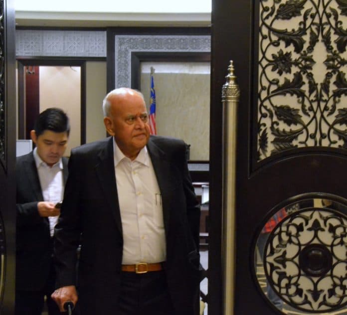 jaksa_utama_kasus_1mdb_yang_menyeret_mantan_pm_malaysia_meninggal_sidang_ditunda