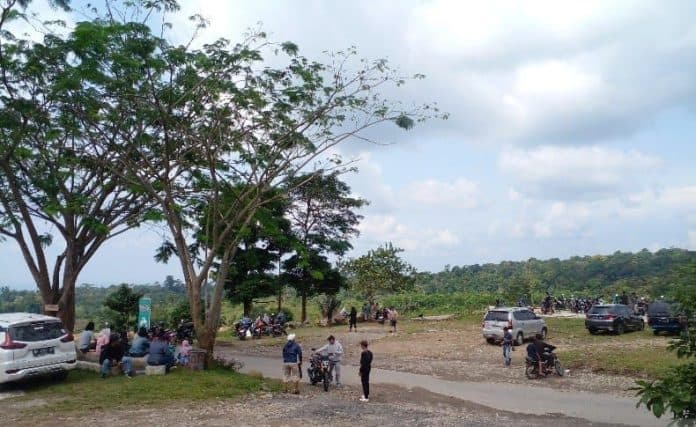 jalan_alternatif_kutalimbaru_menuju_berastagi_jadi_objek_wisata_baru