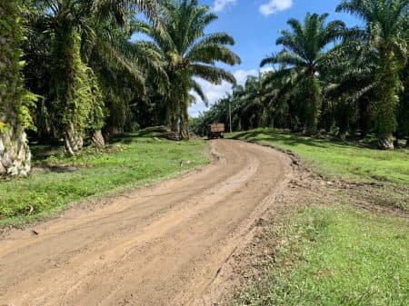 jalan_provinsi_amblas_di_panombean_panei_simalungun_pengendara_keluhkan_jalur_alternatif