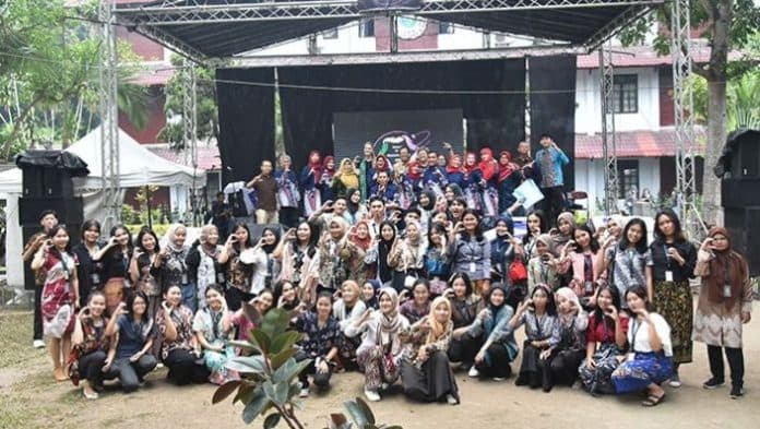 jalin_kebersamaan_fbs_unimed_rayakan_hari_bahasa_prancis_se_dunia