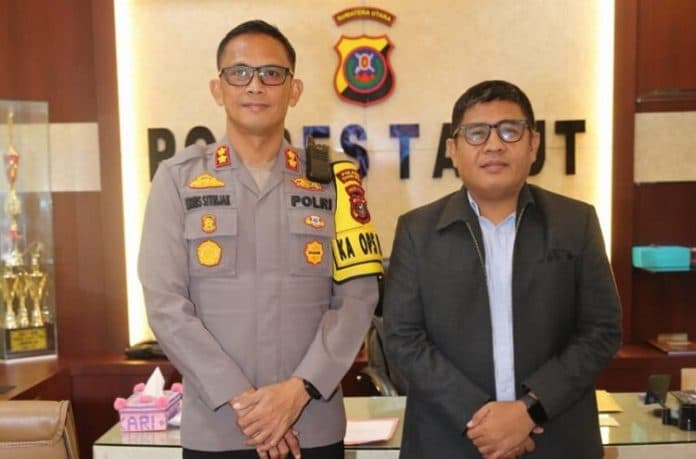 jalin_kerja_sama_erat_pj_bupati_taput_silaturahmi_dengan_kapolres