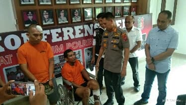 jambret_ketua_ombudsman_sumut_dua_tersangka_roboh_ditembak_polisi