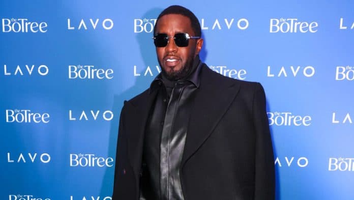 jamie_foxx_disebut_sebut_laporkan_p_diddy_ke_fbi