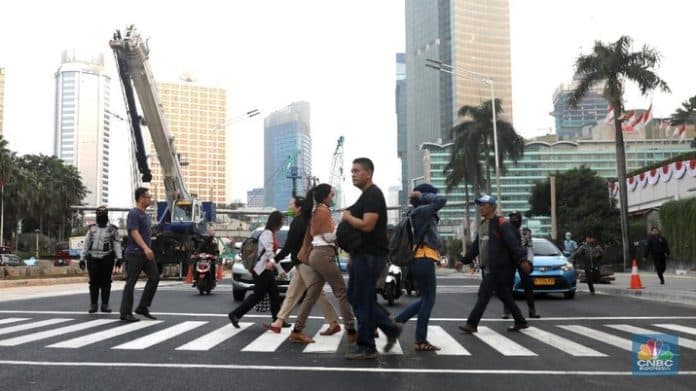 jangan_sepele_dengan_jalan_kaki_ini_manfaatnya_bagi_kesehatan