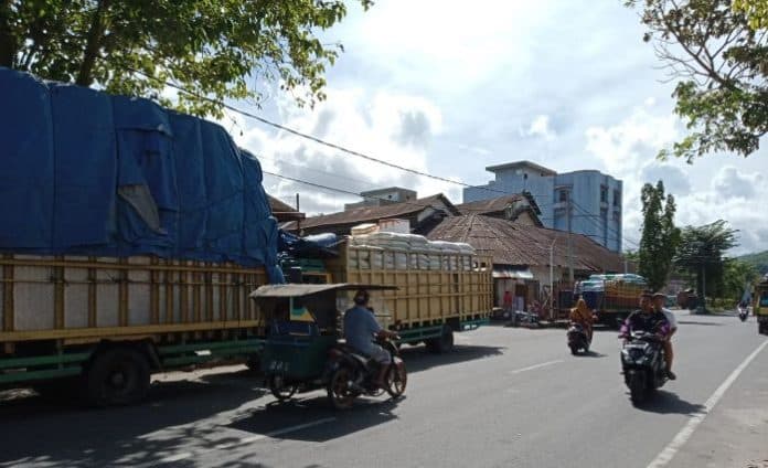 janji_wali_kota_sibolga_tentang_larangan_truk_masuk_kota_ditagih