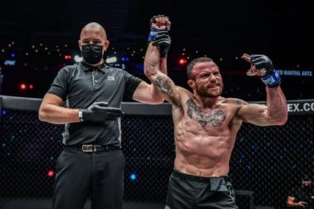 jarred_brooks_petarung_one_championship_tampil_memukau_di_laga_perdana