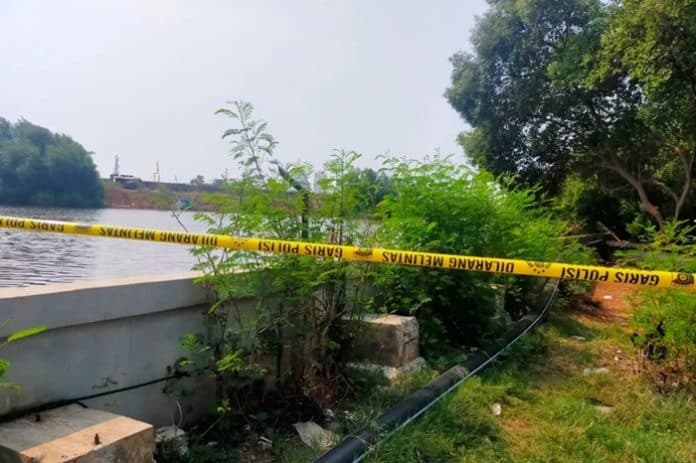jasad_tanpa_kepala_ditemukan_di_jakarta_utara_polisi_libatkan_anjing_pelacak