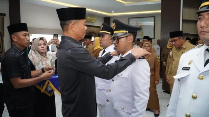 jelang_akhir_jabatan_plt_bupati_syah_affandin_langkat_lantik_138_asn