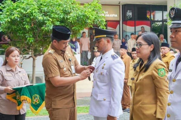 jelang_akhir_tahun_bobby_geser_130_pejabat_eselon_iii_dan_iv_pemko_medan