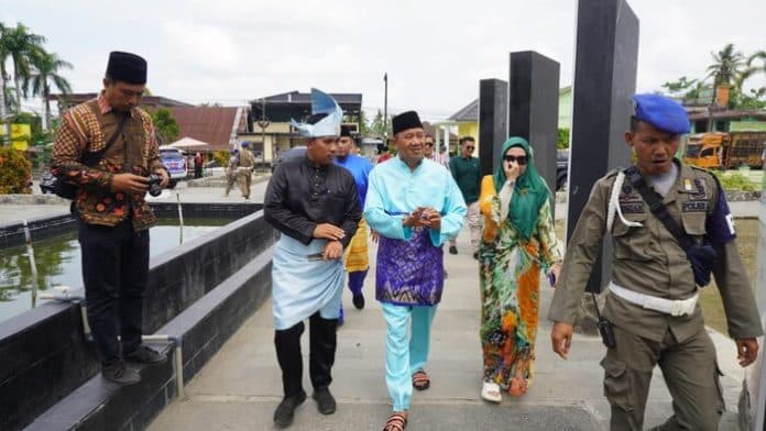 jelang_hut_langkat_plt_bupati_ziarah_dan_doa_hormati_leluhur