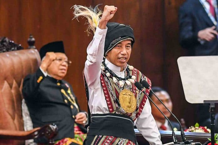 jelang_hut_ri_ke_78_presiden_jokowi_naikkan_gaji_pns_8_dan_pensiunan_12