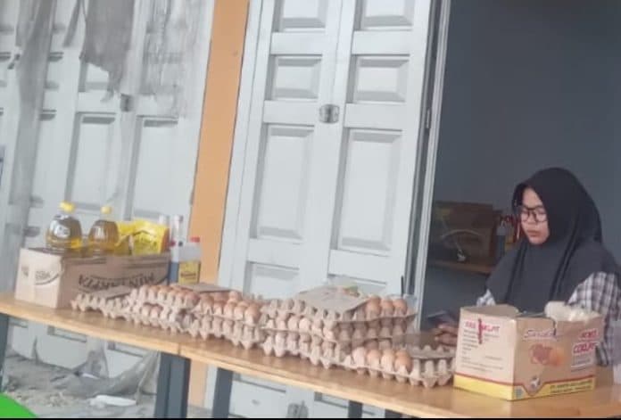 jelang_idul_adha_1445_h_harga_telur_ayam_ras_di_tebing_tinggi_masih_normal