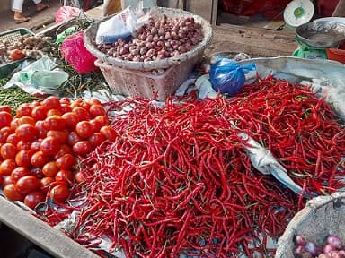jelang_idul_fitri_harga_bahan_pokok_pangan_naik_pengamat_hanya_berlangsung_sesaat