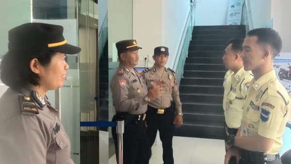 jelang_idul_fitri_polres_tebing_tinggi_imbau_satpam_tingkatkan_keamanan_bank