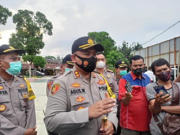 jelang_natal_dan_tahun_baru_kapolres_simalungun_ajak_semua_pihak_taat_prokes