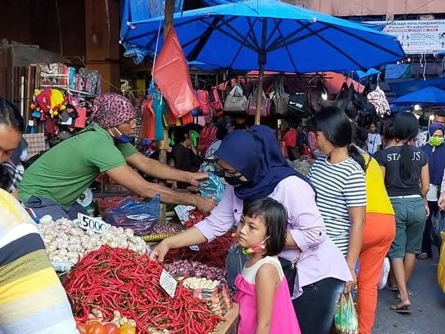 jelang_nataru_pd_pasar_horas_jaya_dan_disperindag_bakal_pantau_harga