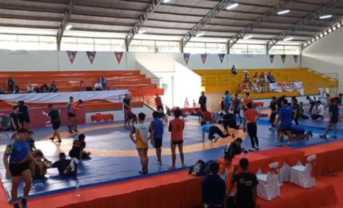 jelang_pertandingan_resmi_pon_xxi_pemko_binjai_gelar_event_gulat