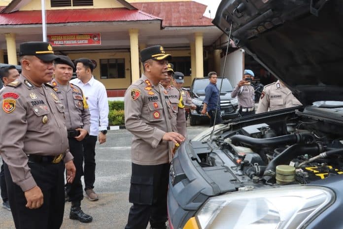 jelang_pilkada_kapolres_siantar_cek_kendaraan_dinas