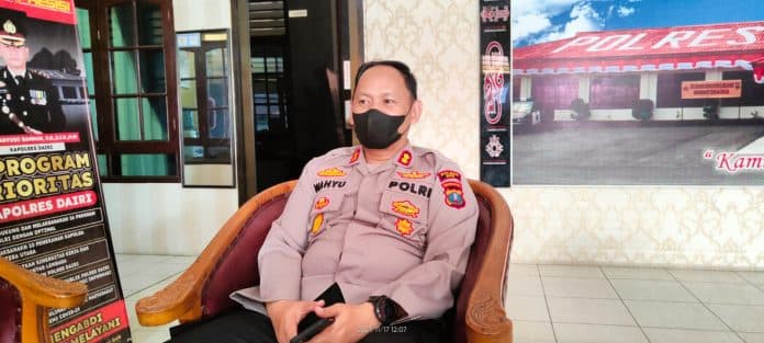 jelang_pilkades_serentak_polres_dairi_rutin_gelar_patroli