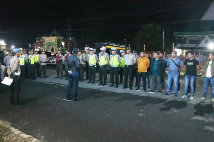 jelang_pilpanag_gelombang_ii_polres_simalungun_gelar_patroli_skala_besar