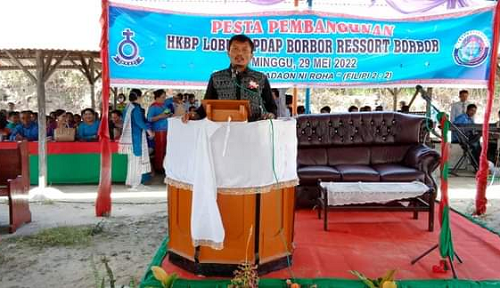 jemaat_hkbp_lobu_dapdap_borbor_diminta_hidup_selaras_dengan_kepribadian_batak_na_raja