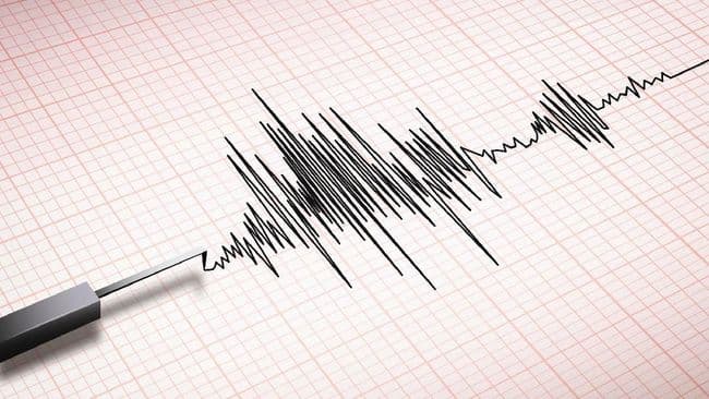 jember_jatim_diguncang_gempa_magnitudo_62_tak_berpotensi_tsunami