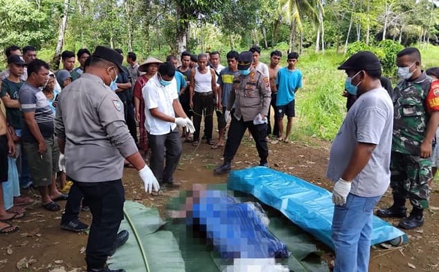 jenazah_pemancing_ditemukan_warga_tapteng_di_kolam_bekas_galian_c