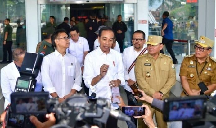 jokowi_bakal_gelar_rapat_terbatas_bahas_kinerja_bea_dan_cukai