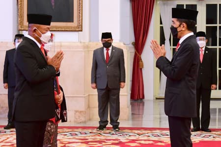 jokowi_tegaskan_sekolah_tatap_muka_terbatas_hanya_2_hari_dalam_sepekan