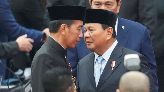 jokowi_teken_uu_kementerian_sah_dipakai_prabowo_tambah_kabinet