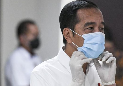 jokowi_vaksin_corona_ada_yang_gratis_dan_ada_yang_berbayar