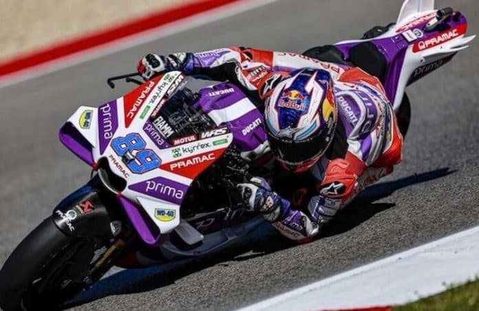 jorge_martin_catatkan_waktu_tercepat_di_fp1_motogp_thailand_2023