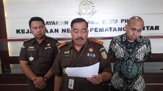 jpu_belum_limpahkan_berkas_tiga_terduga_korupsi_pembangunan_jembatan_galvanis_di_siantar