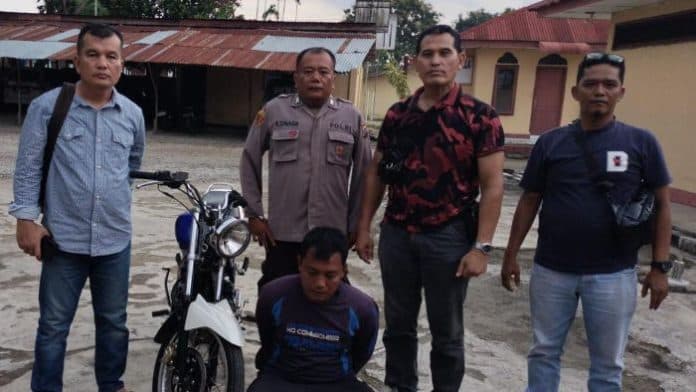 jual_hasil_curian_di_facebook_pelaku_curanmor_dibekuk_polsek_serbelawan