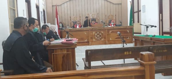 jual_sabu_di_depan_rumah_nenek_m_raffi_lubis_dituntut_6_tahun_6_bulan_penjara