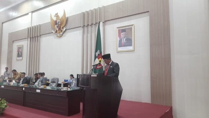 jumlah_anggota_kurang_paripurna_pengantar_nota_keuangan_rancangan_p_apbd_simalungun_2023_sempat_molor