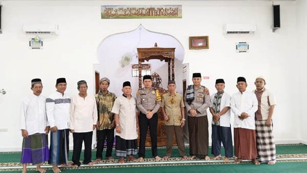 kabag_log_polres_batu_bara_imbau_warga_menahan_diri_selama_puasa