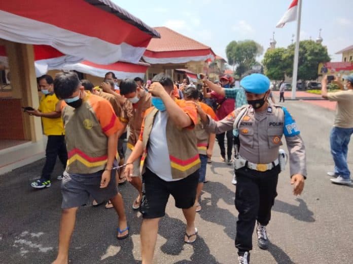kabar_terkini_kasus_5_anggota_dprd_labura_pakai_narkoba_di_room_karaoke
