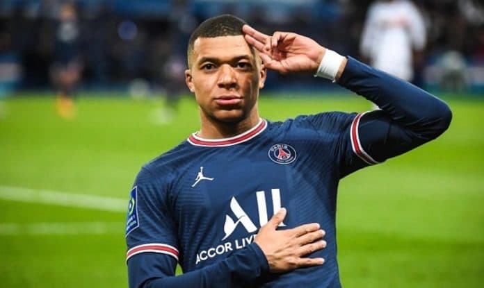 kabari_rekan_timnya_akhir_musim_mbappe_tinggalkan_psg