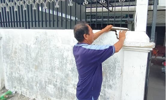 kabid_drainase_sdabmbk_beri_penjelasan_terkait_amburadulnya_pengerjaan_drainase