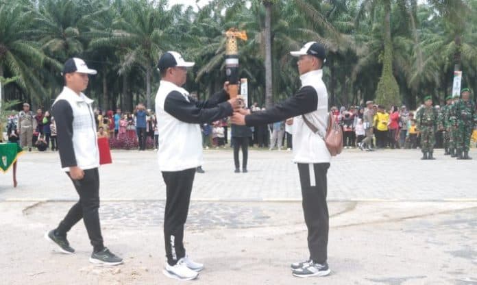 kabupaten_sergai_sambut_kirab_api_pon_xxi_aceh_sumut_2024