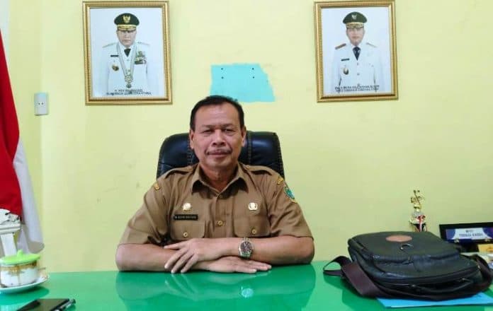kacabdis_siantar_kecam_aksi_siswa_smk_diusir_saat_ujian_karena_menunggak_spp