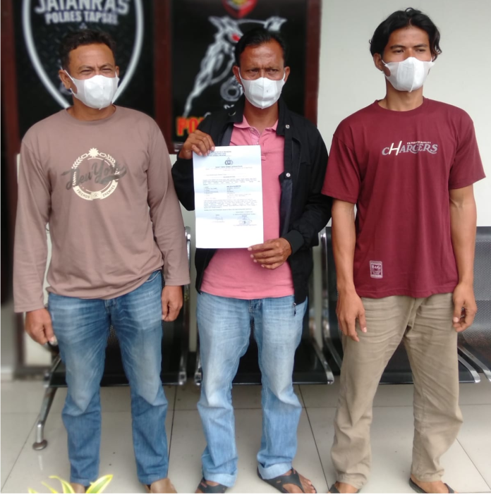 kades_aek_kanan_paluta_diduga_aniaya_supir_truk_sawit