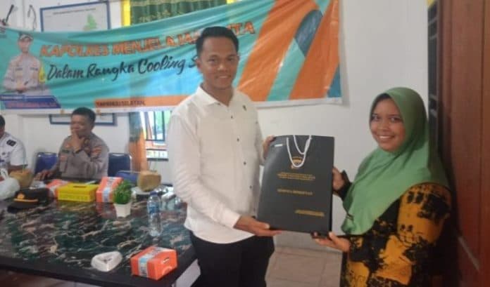 kades_di_tapsel_diminta_untuk_hindari_tindak_pidana_korupsi